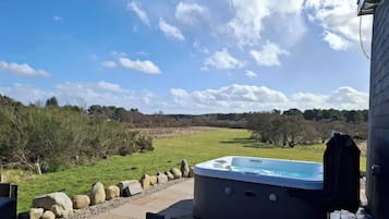 Bañera de hidromasaje exterior