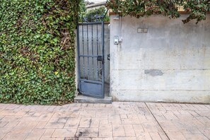 Property grounds - C012 - Camerano, two-room apartment with two bathrooms and panoramic garde (Camerano)