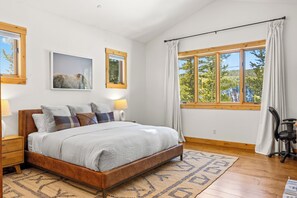 5 Schlafzimmer, Bügeleisen/Bügelbrett, kostenloses WLAN, Bettwäsche