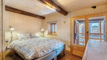 2 habitaciones, wifi gratis y ropa de cama