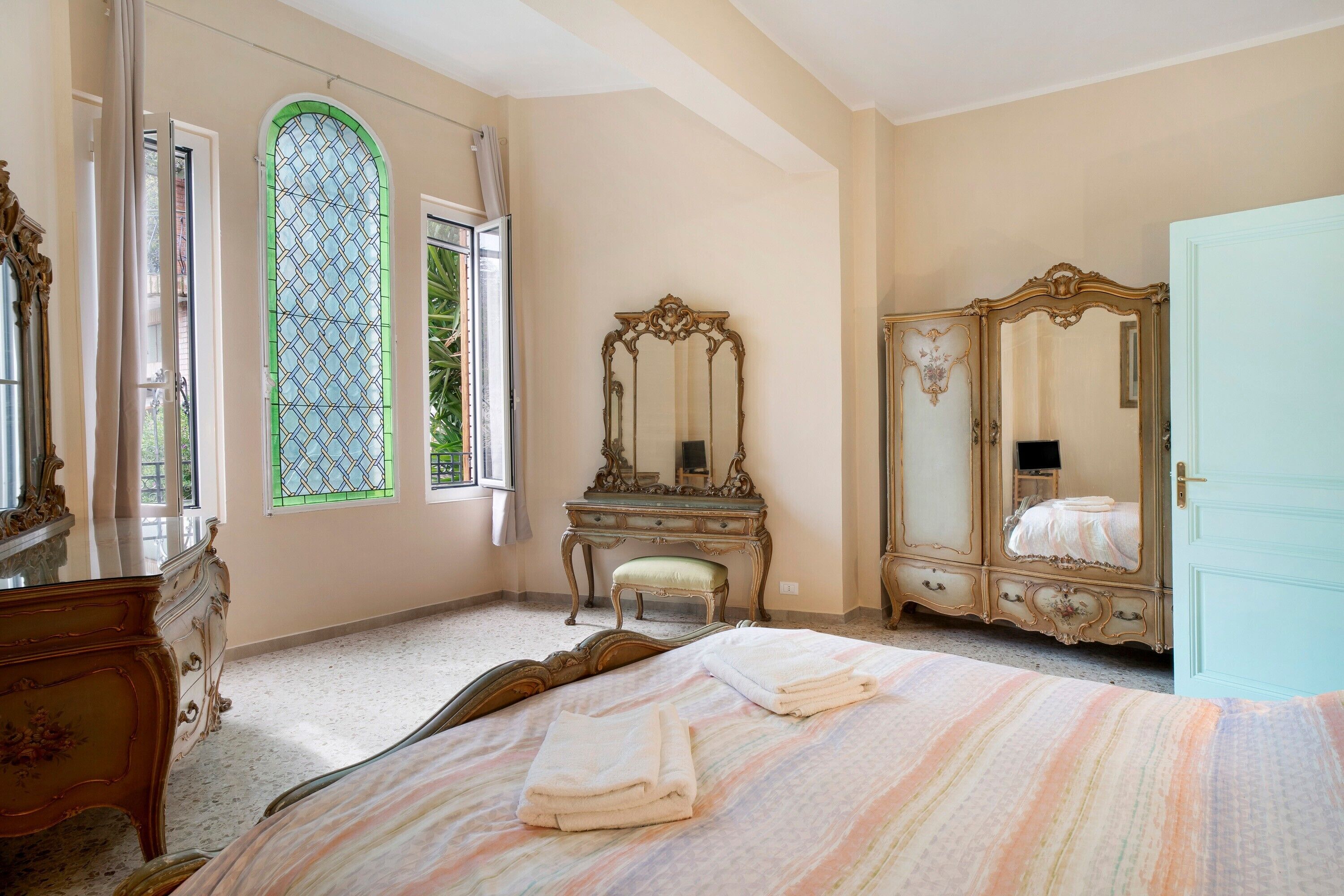 1 bedroom, iron/ironing board, free WiFi, bed sheets
