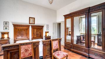 10 sovrum, strykjärn/strykbräda, gratis wi-fi och sängkläder