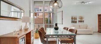 Vacation Home 'Cia Molina' with Private Terrace and Wi-Fi