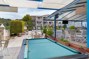 Outdoor dining - Studio 'Sandy Maria Studio 205' with Shared Pool, Wi-Fi (Zante)