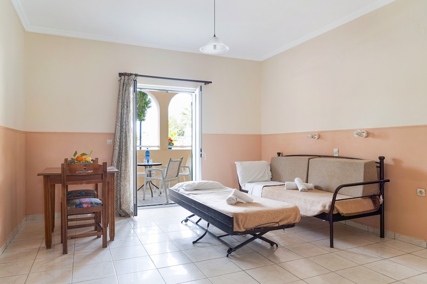 Studio 'Sandy Maria Studio 504' With Shared Pool, Wi-fi - Zakintos