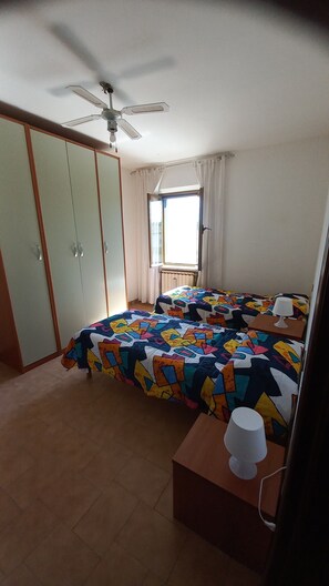 2 camere, ferro/asse da stiro, Wi-Fi gratuito, lenzuola