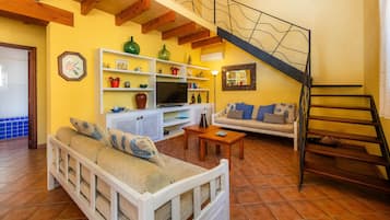 Télévision, cheminée