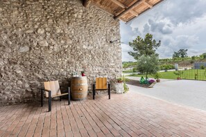Terassi/patio