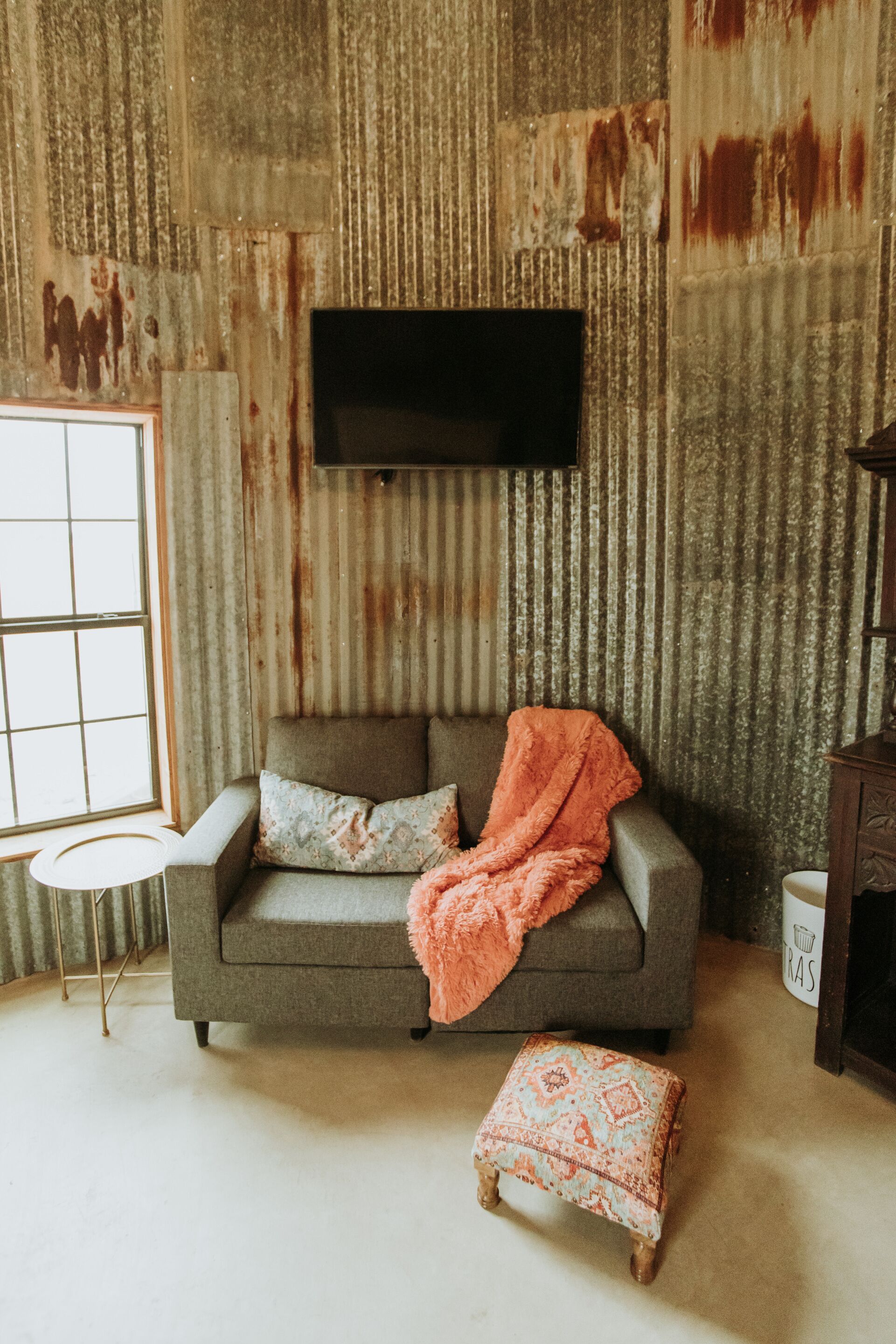The Hattie J - Standard One Room Silo - Lubbock, TX