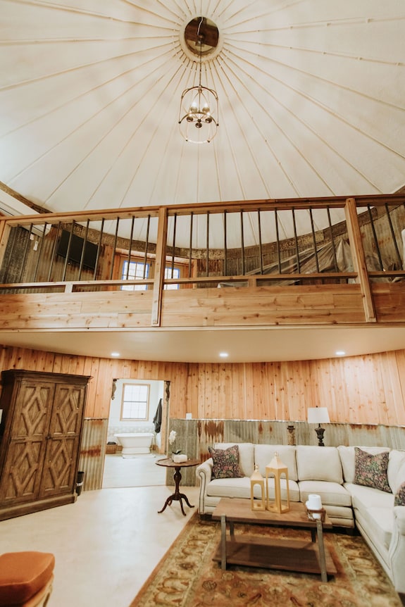 Luxury One-room Silo Suite - Lubbock, TX