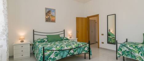 1 soverom, wi-fi (inkludert) og sengetøy