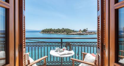 Apartment 'The Lalouda Of Mani' with Sea View, Wi-Fi and Air Conditioning