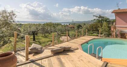 Villa 'Il Giardino Etrusco Bolsena' mit Seeblick, Privatem Pool und WLAN
