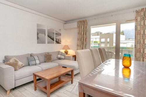 Apartment 'Appartement Aix Les Bains' with Mountain View, Private Terrace and Air Conditioning