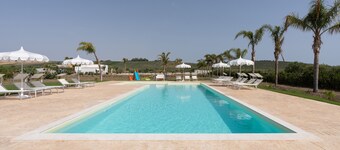 Holiday Home 'Villa Gioberta, Bertolino' with Shared Pool, Wi-Fi and Air Conditioning