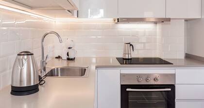 Apartment 'Cova Des Moro 8' with Shared Pool, Wi-Fi and Air Conditioning
