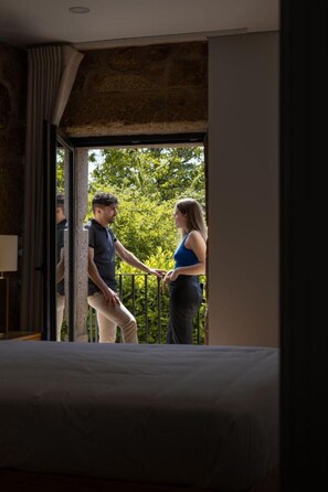 3 bedrooms, iron/ironing board, free WiFi, bed sheets - Holiday Home 'Casa Da Eira' with Private Pool, Private Terrace and Air Conditioning (Vila Real)