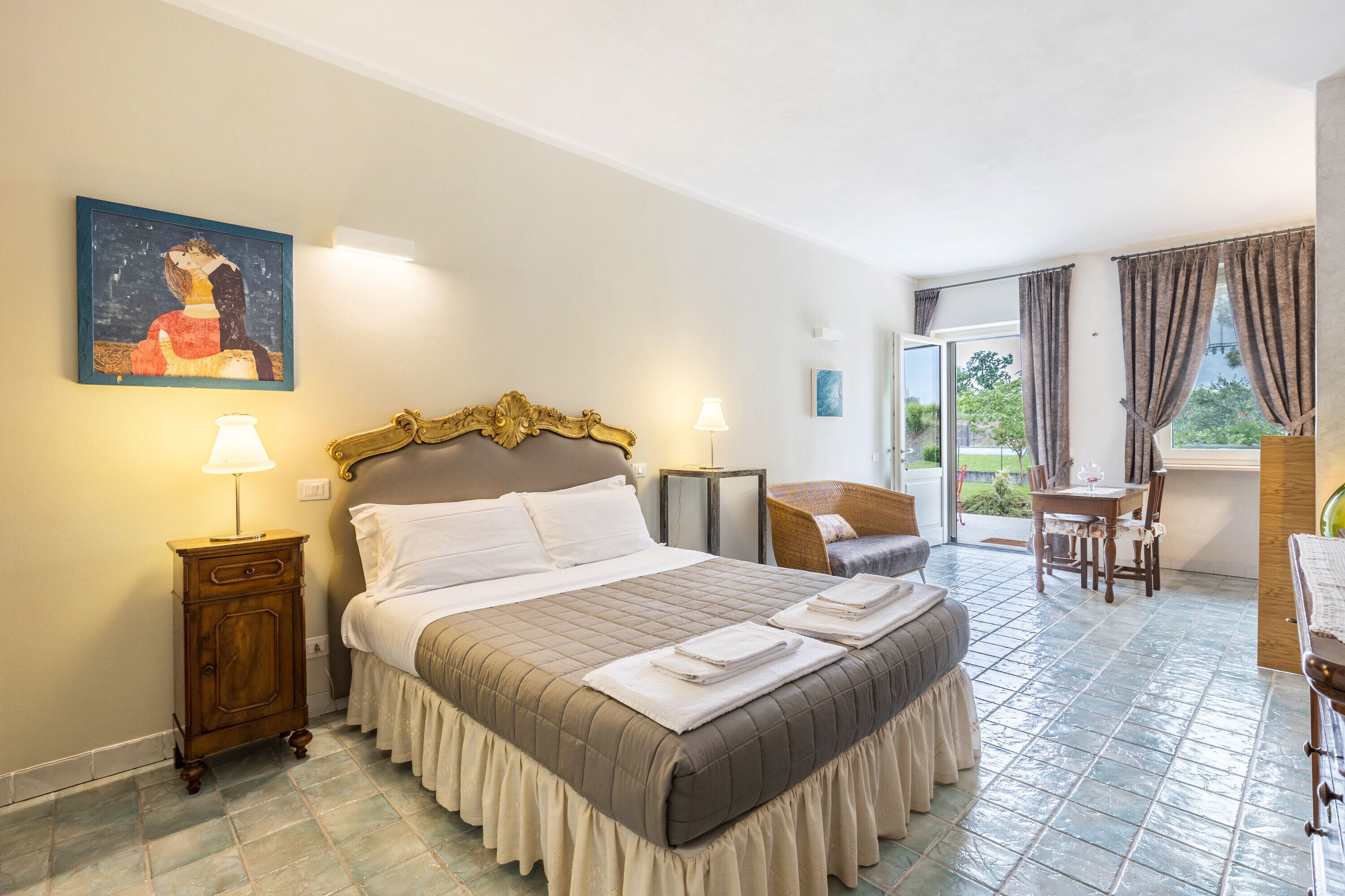 1 chambre, Wi-Fi gratuit, draps fournis