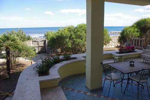Villa 'Maria' avec vue sur la mer, terrasse privée et Wi-Fi