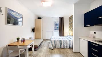 Free WiFi, bed sheets