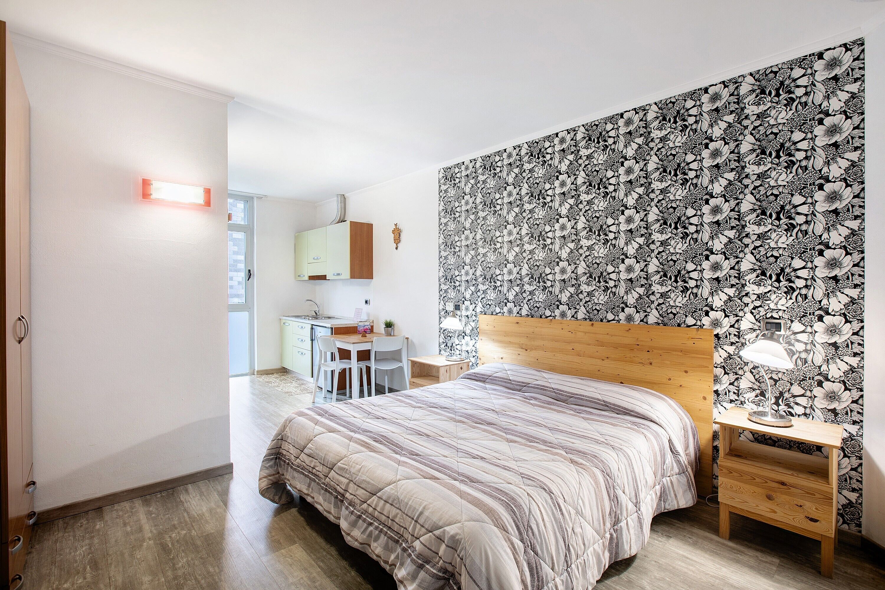 Wifi gratis y ropa de cama