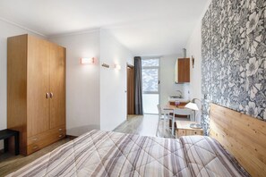 Wifi gratis y ropa de cama