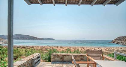 Maison de vacances 'Karavi' avec terrasse privée, balcon et climatisation