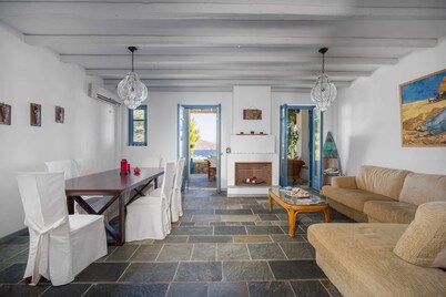 Holiday Home 'Almira' with Private Terrace, Balcony and Air Conditioning