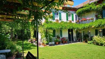 Jardines del alojamiento