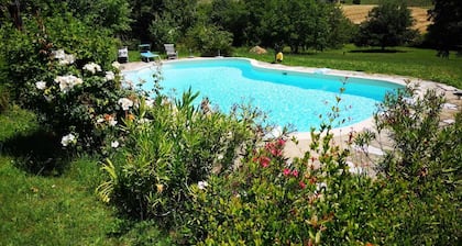 Casita de campo 'Cascina Risotto' con piscina privada, Wi-Fi y aire acondicionado