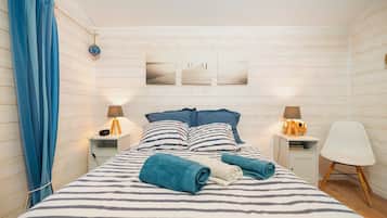 1 bedroom, iron/ironing board, bed sheets