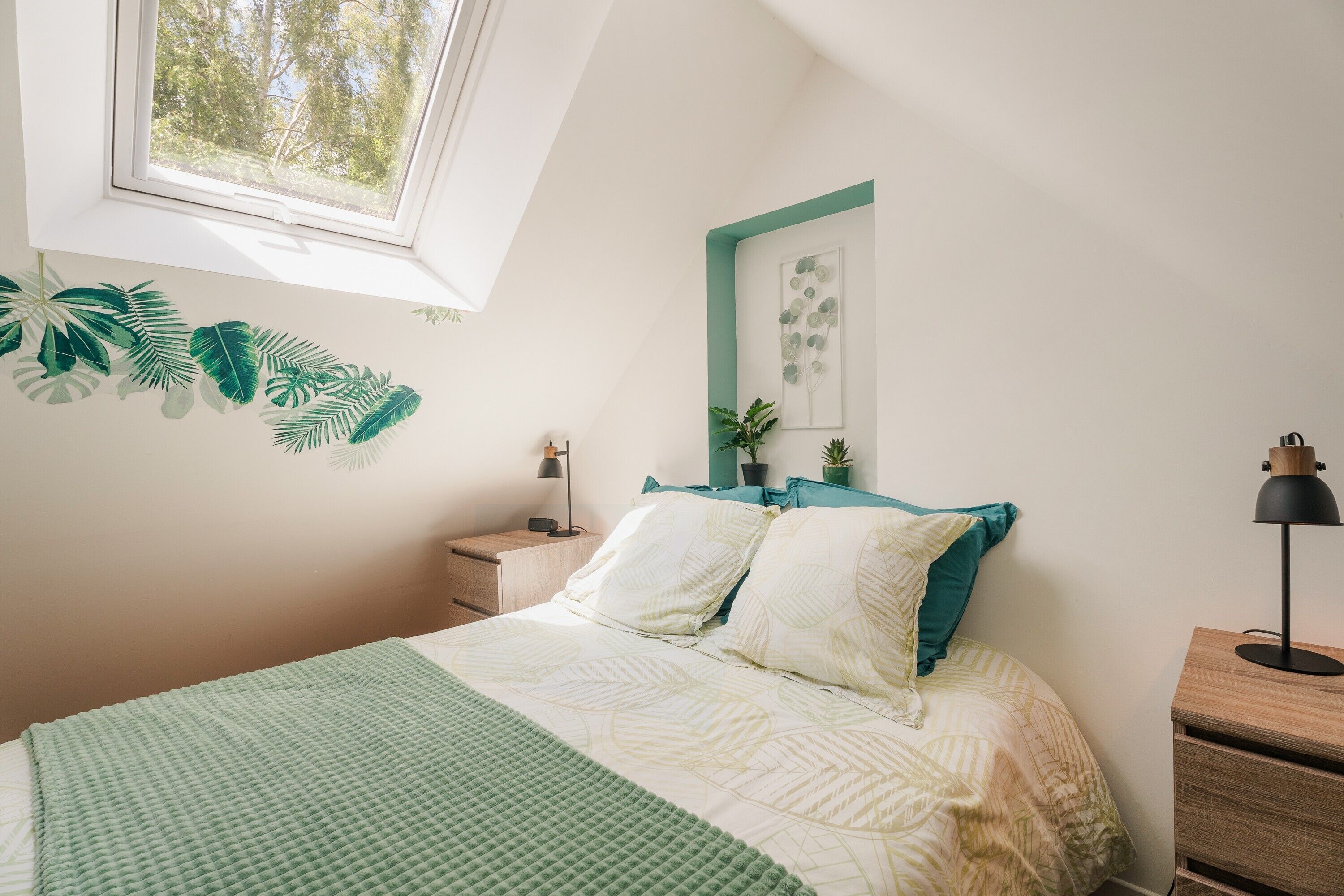 1 bedroom, free WiFi, bed sheets