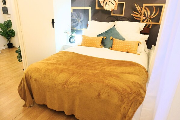 3 bedrooms, free WiFi, bed sheets