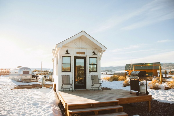 Farmhouse20Exterior201