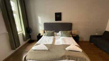 2 Schlafzimmer, Bügeleisen/Bügelbrett, WLAN, Bettwäsche