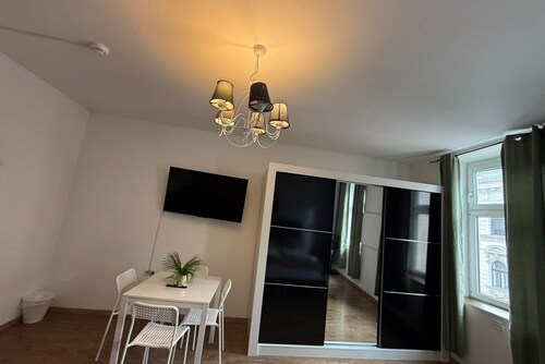 Vienna City Connect -Budget-Friendly 2BR Apartment