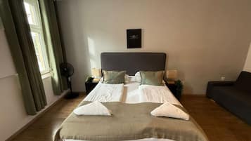 2 Schlafzimmer, Bügeleisen/Bügelbrett, WLAN, Bettwäsche