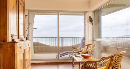 Sea-view apartment with private garage in Erquy | 4 guests | Ref 430