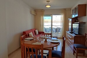 Dining - ACV - Marina Trebol Ii-2ª Linea Planta 5 Norte (OROPESA)