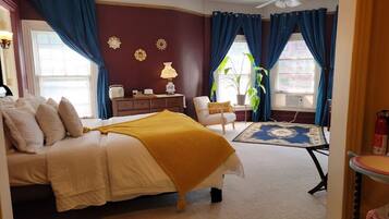 Rom – classic, 1 queensize-seng, byutsikt | Individuelt dekorert, individuelt innredet og blendingsgardiner