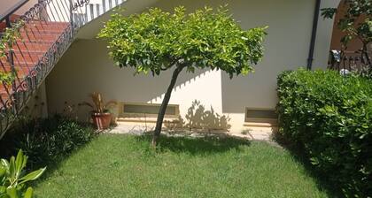 Villino La Rotonda - Villa with terrace and private garden