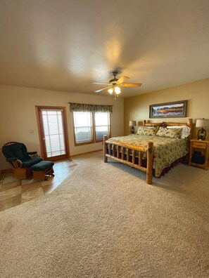 5 sovrum, strykjärn/strykbräda, gratis wi-fi och sängkläder