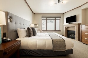 4 Schlafzimmer, Schreibtisch, Bügeleisen/Bügelbrett, kostenloses WLAN