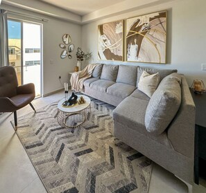 TV - Luxury apartment with private beach (Mazatlán)