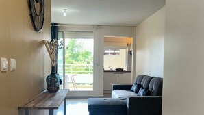 Classic Apartment | Living area - Théïssa (Le Gosier)