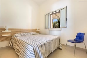 Maison, fumeur | 5 chambres