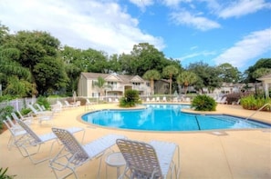 Pool - Ocean Walk T12 in St Simons Island (St Simons Island)