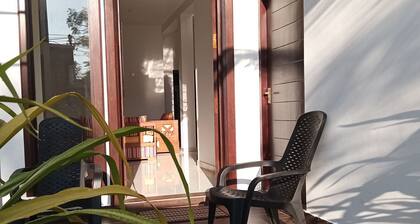 Madiha/Kambuugamuwa-Sri lanka-luxury House-Tropical Travelogue ltd