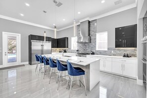 Fridge, microwave, oven, stovetop - Revive at Reunion - Modern Villa w/ heater POOL & Games (Kissimmee)