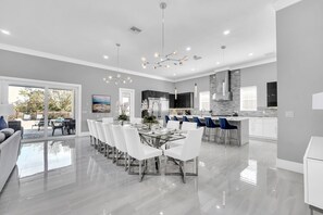 Dining - Revive at Reunion - Modern Villa w/ heater POOL & Games (Kissimmee)